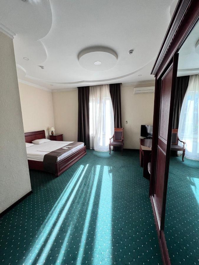 Grand Nur Hotel Tașkent Exterior foto