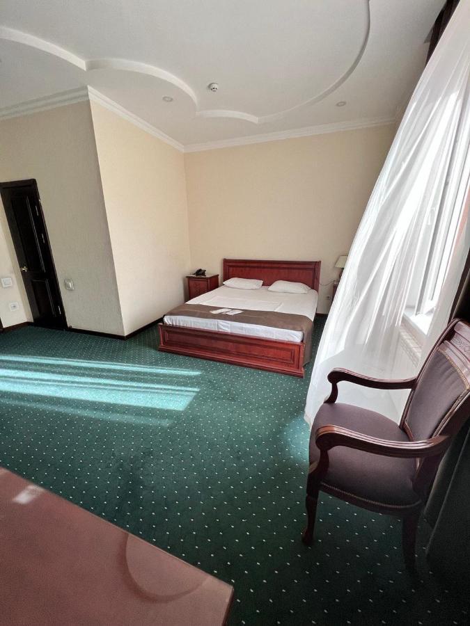 Grand Nur Hotel Tașkent Exterior foto